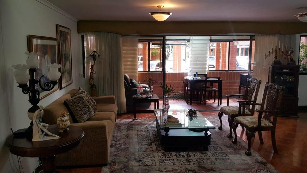 Antioquia, 3 Habitaciones Habitaciones, ,2 BathroomsBathrooms,Apartamento,Para Venta,Edif San Lorenzo,1007